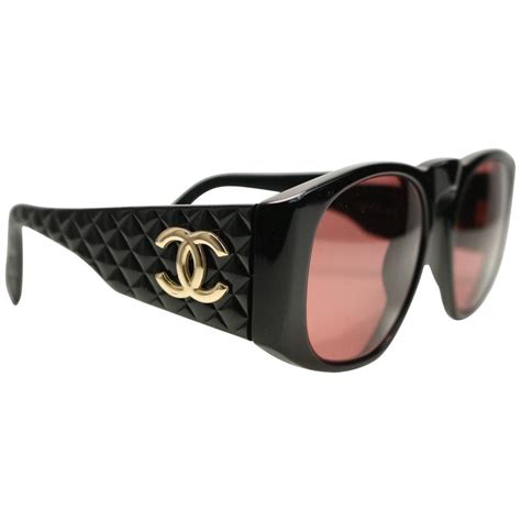 chanel gold logo sunglasses